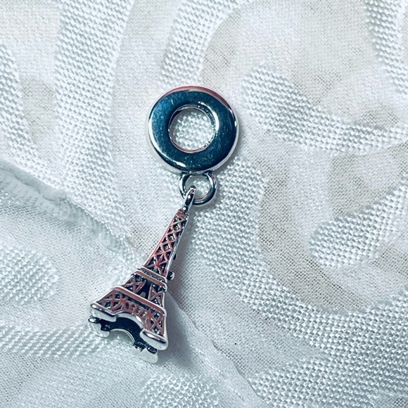 🗼NWOT Eiffel Tower Charm – Paris / France 🗼 - Picture 11 of 11